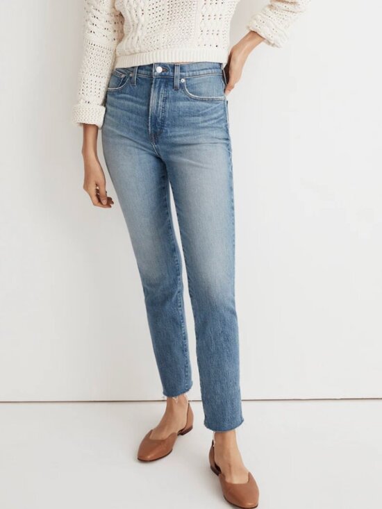 Madewell Denim - Madewell The Perfect Vintage Jean with Raw Hem (Size 29)